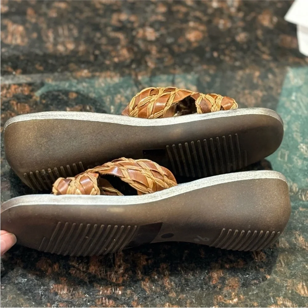 Sesto Meucci Sandal Italian made Braided Leather Size 6.5